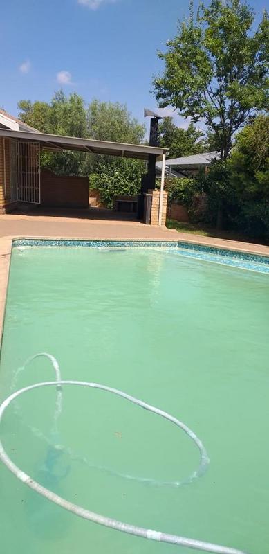 4 Bedroom Property for Sale in Pellissier Free State